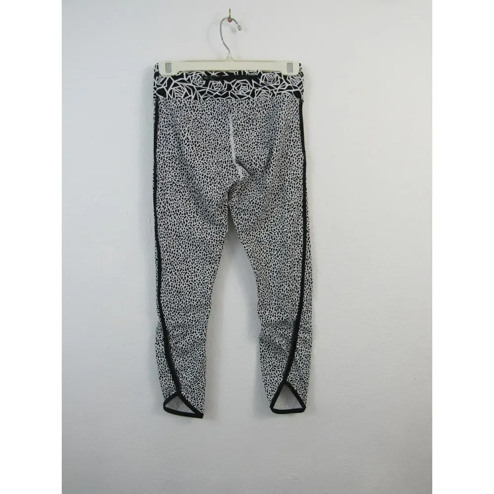 Lululemon Size 6 Real Quick Tight Miss Mosaic White / Posey Black White